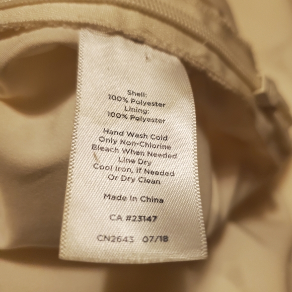 Women's top - Picture 4 of 5